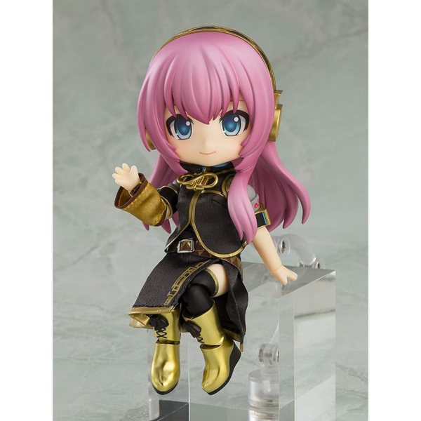 Figuras Vocaloid Figura articulada de la línea "Nendoroid Doll", tamaño aprox. 14 cm. Viene con ropa de tela en una caja con ventana.