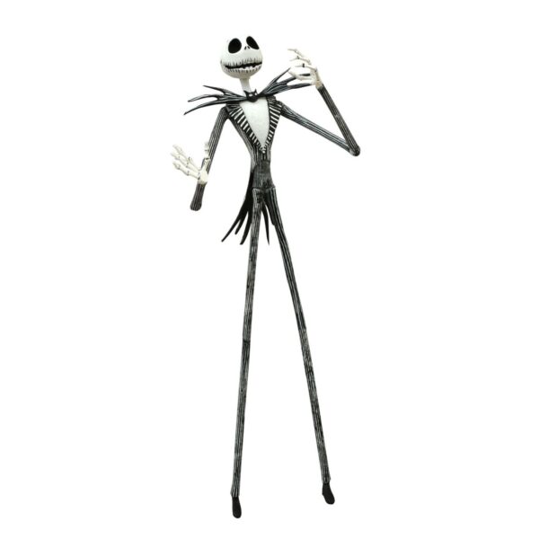 Diamond Select Toys presenta, dentro de la colección Action Figure, la figura de Jack. Está basada en su aspecto en la película "The Nightmare Before Christmas". Está esculpida por Cortes Studios y viene en una caja con ventana.