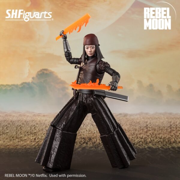 Tamashii Nations presenta, dentro de la colección S.H. Figuarts, la figura de Nemesis. Está basada en el personaje de la nueva película de Netflix "Rebel Moon Part One: Child of Fire" y mide 15 cm. Contiene 2x pares de manos intercambiables, 2x partes de las espadas con efectos, 1x sombrero y 2x espadas. Puedes exponerla junto a las figuras de S.H. Figuarts Kora y Jimmy (se venden por separado).