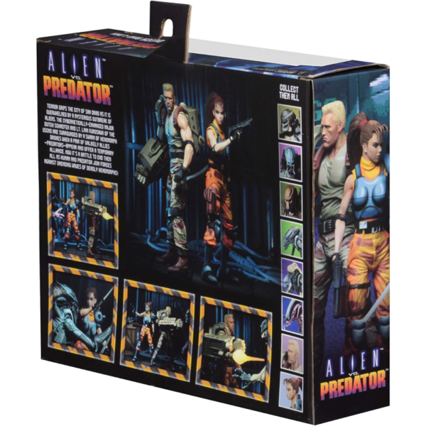 Panther Alien es la última incorporación a la línea Kenner Tribute de NECA. Inspirándose en el clásico Expanded Universe Aliens de principios de la década de 1990, han transformado este clásico de Kenner en una versión moderna con todos los detalles y articulaciones actuales. Night Cougar Alien mide aproximadamente 23 cm de largo y cuenta con una cola flexible, además de un dron desmontable que se adhiere magnéticamente a su espalda.