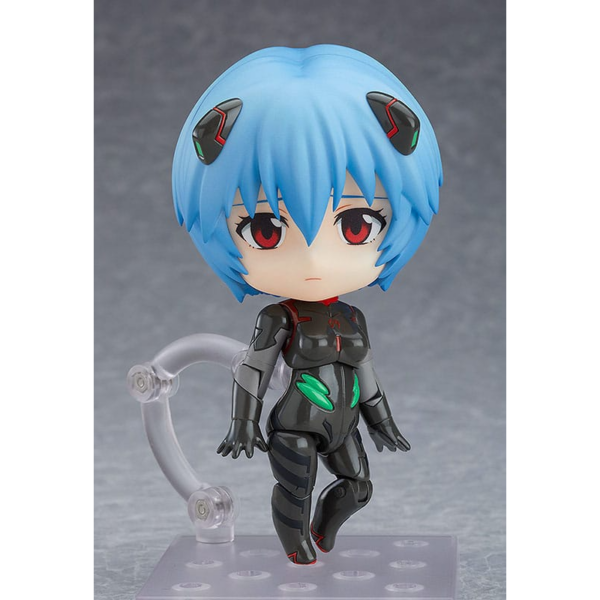 Figuras Evangelion Good Smile Company nos presenta una fantástica figura de Rei Ayanami de la película animada `Rebuild of Evangelion´. Figura articulada de la línea Nendoroid, fabricada en PVC, tamaño aprox. 10 cm. Viene con accesorios en una caja con ventana.