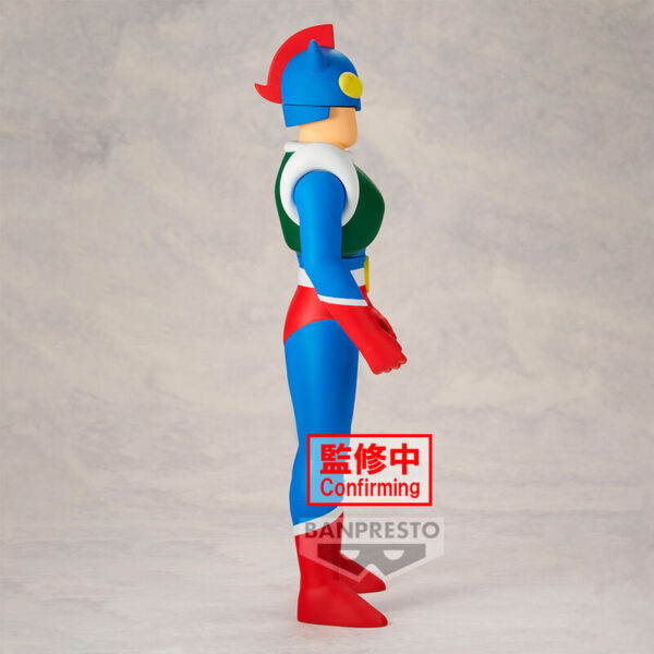 Una fantastica estatua de Banpresto. Fabricada en plástico, mide 22 cm
