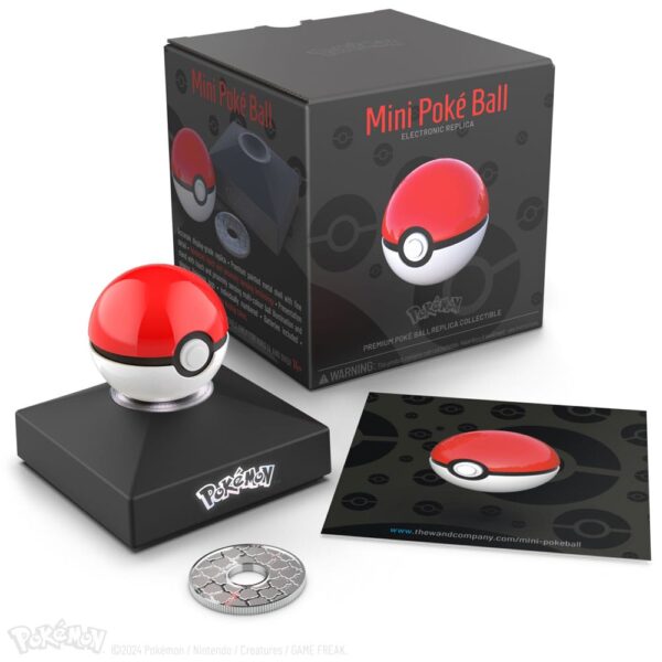 Réplicas: otras escalas Pokémon Fans de Pokémon de todas las edades disfrutarán con la réplica exacta de Malla Ball. Diámetro de la Malla Ball aprox. 8 cm, tamaño de la caja aprox. 9 x 10 x 10 cm. Con función de luz LED, pilas incluidas.