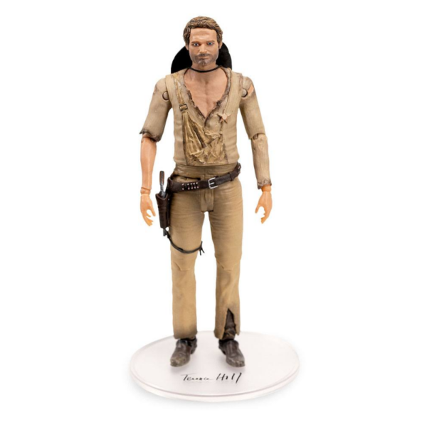 Figuras Terence Hill ¡El dúo de la televisión más legendario está de vuelta en acción! Oakie Doakie Toys presenta las primeras figuras de acción en el popular formato de 7 pulgadas de Bud Spencer y Terence Hill (se venden por separado). La figura de acción con licencia oficial de Terence Hill se inspiró en su papel de Trinidad del clásico "Le llamaban Trinidad". La figura de 18 cm de altura tiene 14 puntos de articulación y viene con accesorios adicionales en una caja de ventana con gancho.