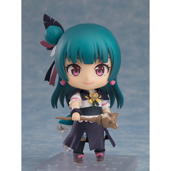 Good Smile Company presenta, dentro de la colección Nendoroid, la figura de Yohane. Está basada el personaje del anime "Yohane the Parhelion: Sunshine in the Mirror" y mide 10 cm. Incluye placas faciales (cara sonriente, cantando y expectante) y complementos (bastón y macarrón).