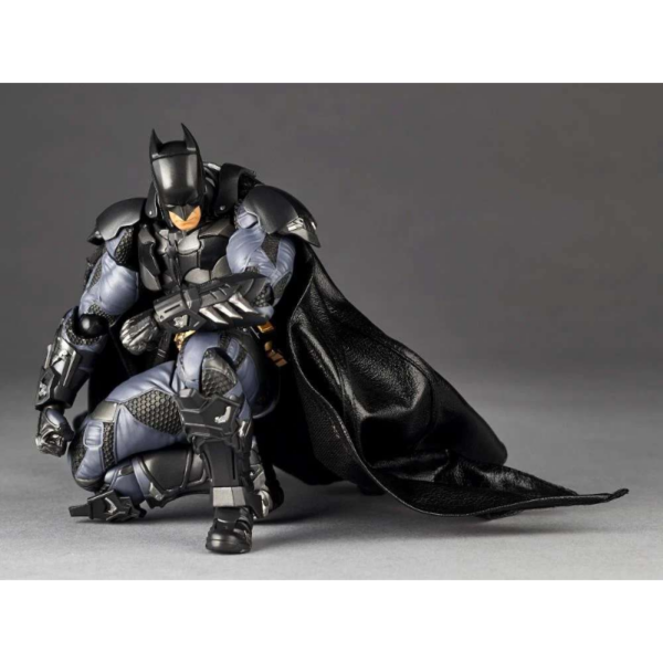 BATMAN ARKHAM KNIGHT DC COMICS AMAZING YAMAGUCHI REVOLTECH - Imagen 5